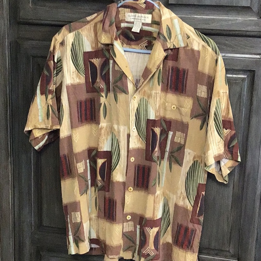 Hawaiian shirt